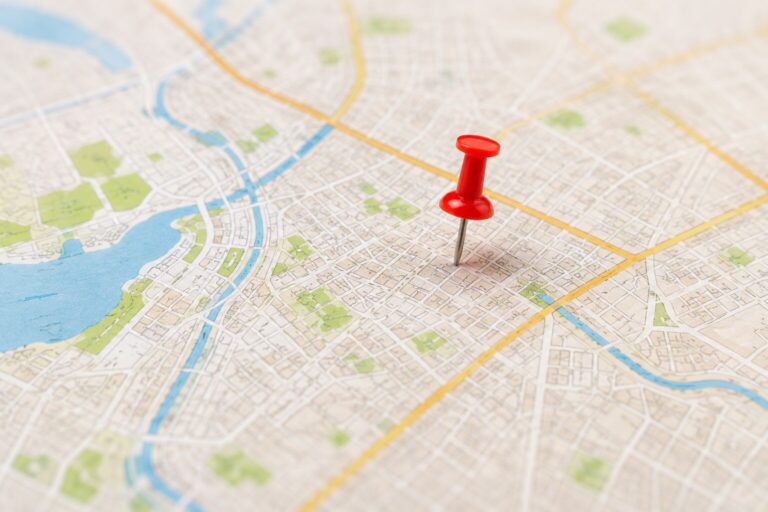 GoogleビジネスプロフィールにホームページURLは必要？集客効果と作るメリットを解説