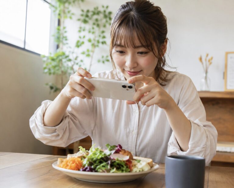 ホームページで写真が重要な理由とは？問い合わせを増やすためのポイントを解説